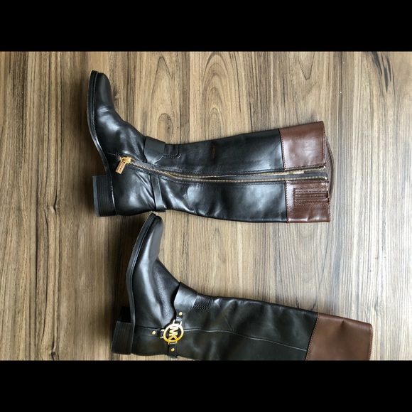 Michael Kors leather boots - Picture 2 of 2
